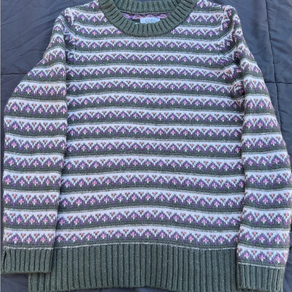 Croft & Barrow Olive and Lavender Knit Sweater